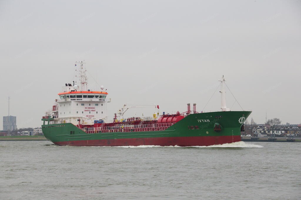 IVYAN Engine Failure in the Istanbul Strait